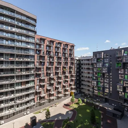 Apartamento на вулиці чорновола 16г, від власника сучасна в львові будинок авалон 2 кімнати Leópolis