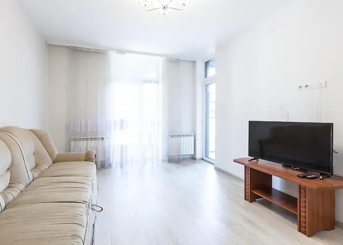 на вулиці чорновола 16г, від власника сучасна в львові будинок авалон 2 кімнати Apartamento *