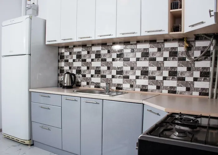 на вулиці чорновола 16г, від власника сучасна в львові будинок авалон 2 кімнати *